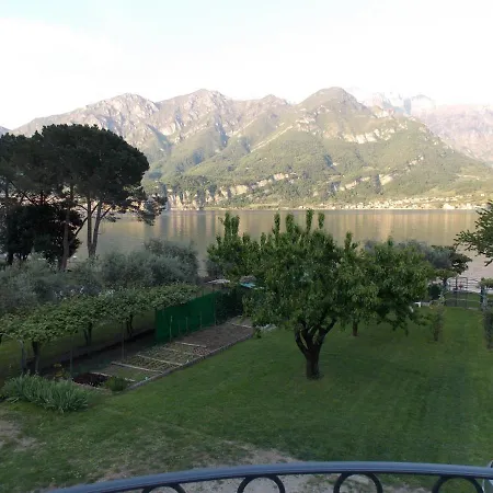 Bellagio Shelter *